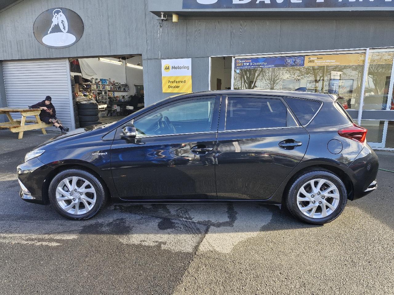 2017 Toyota Auris