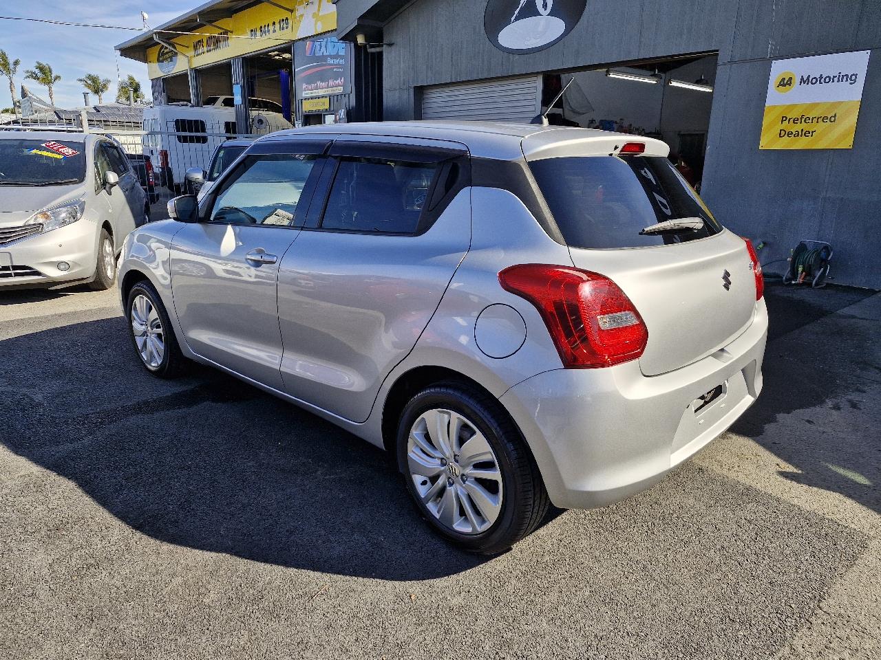 2017 Suzuki SWIFT