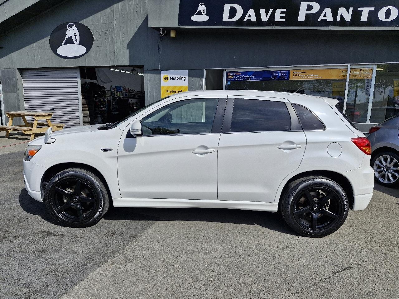 2011 Mitsubishi RVR