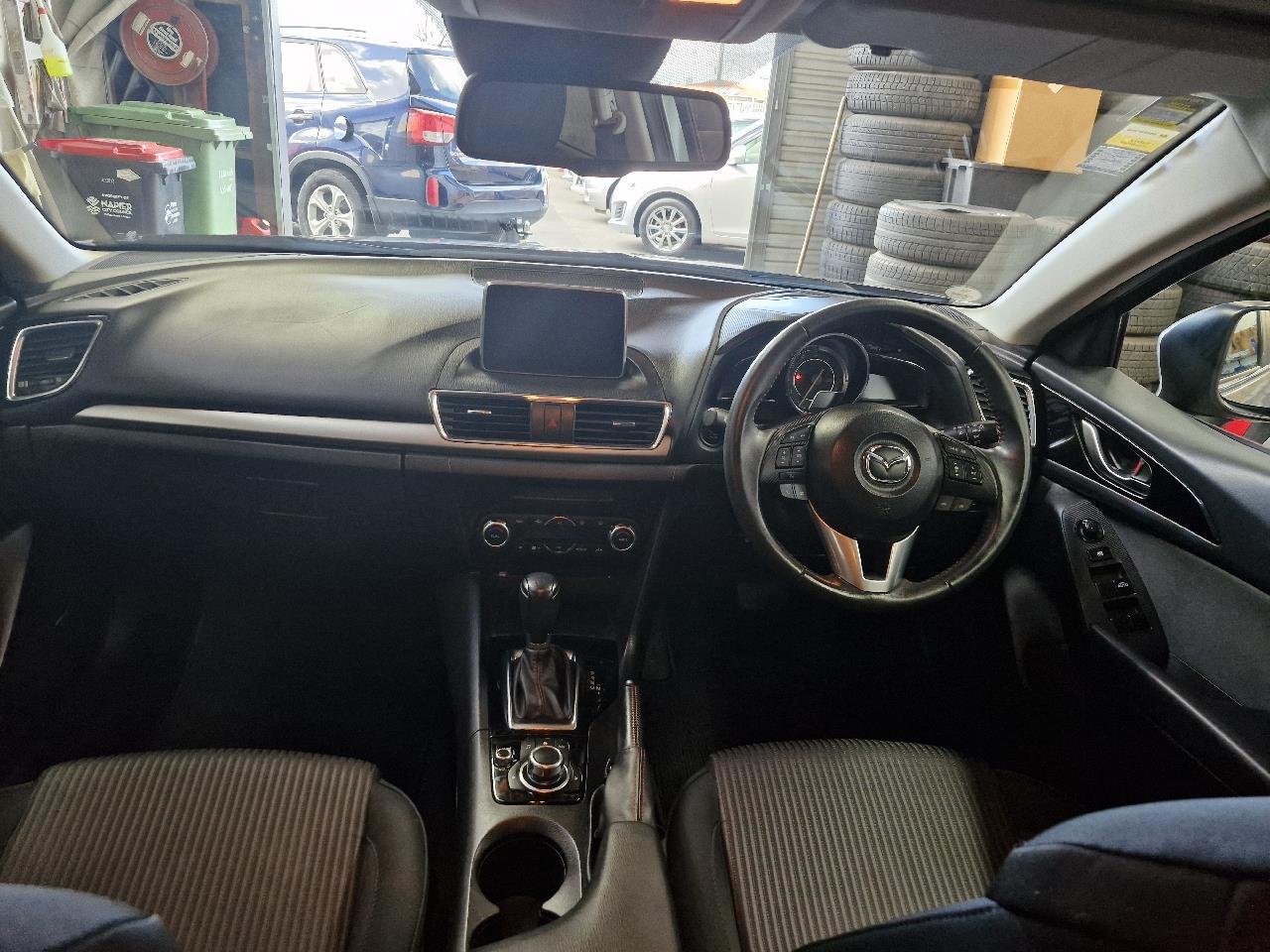 2014 Mazda AXELA