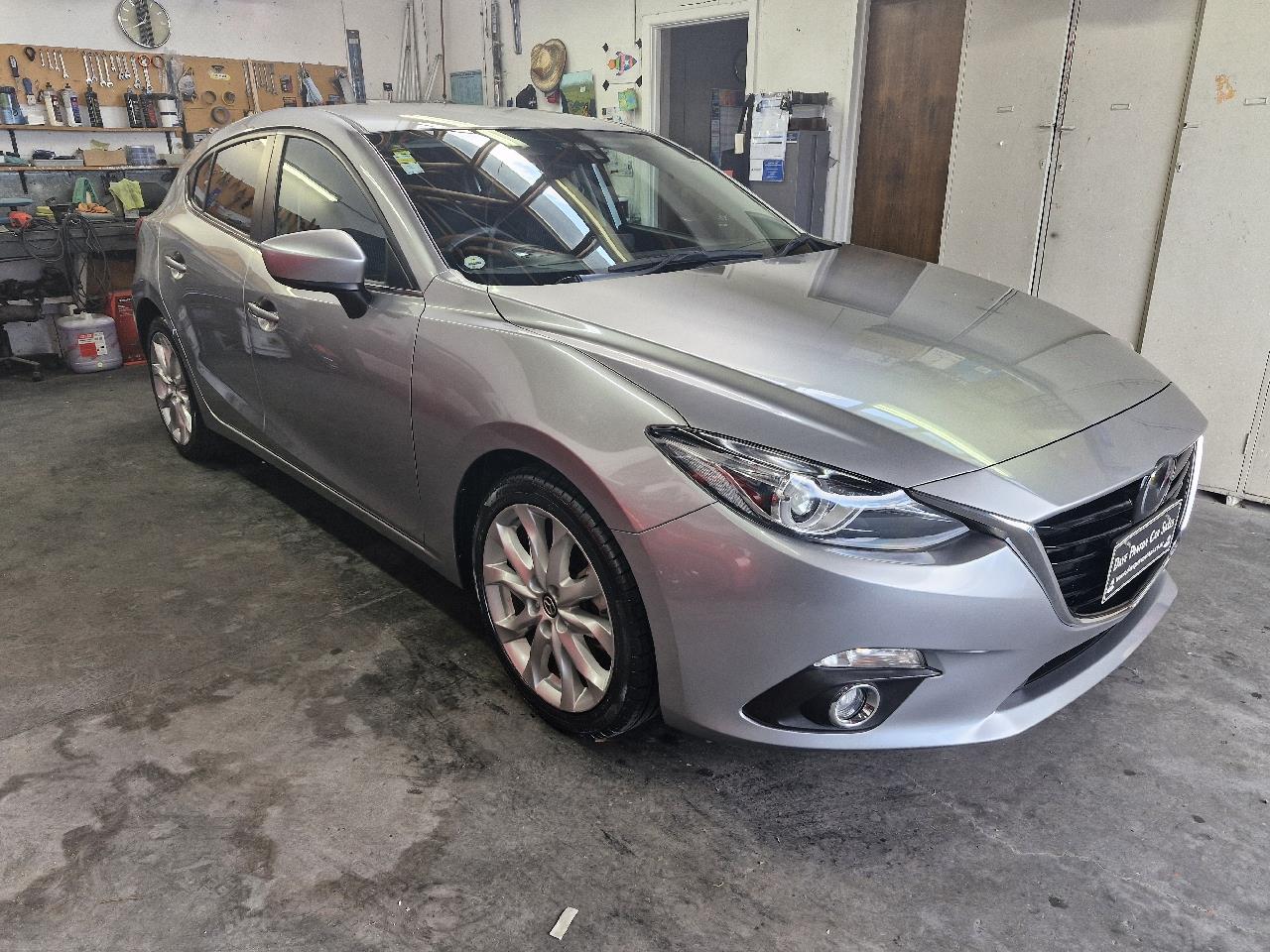 2014 Mazda AXELA