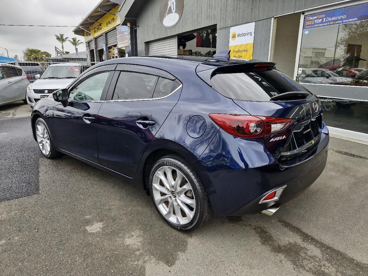 2014 Mazda AXELA