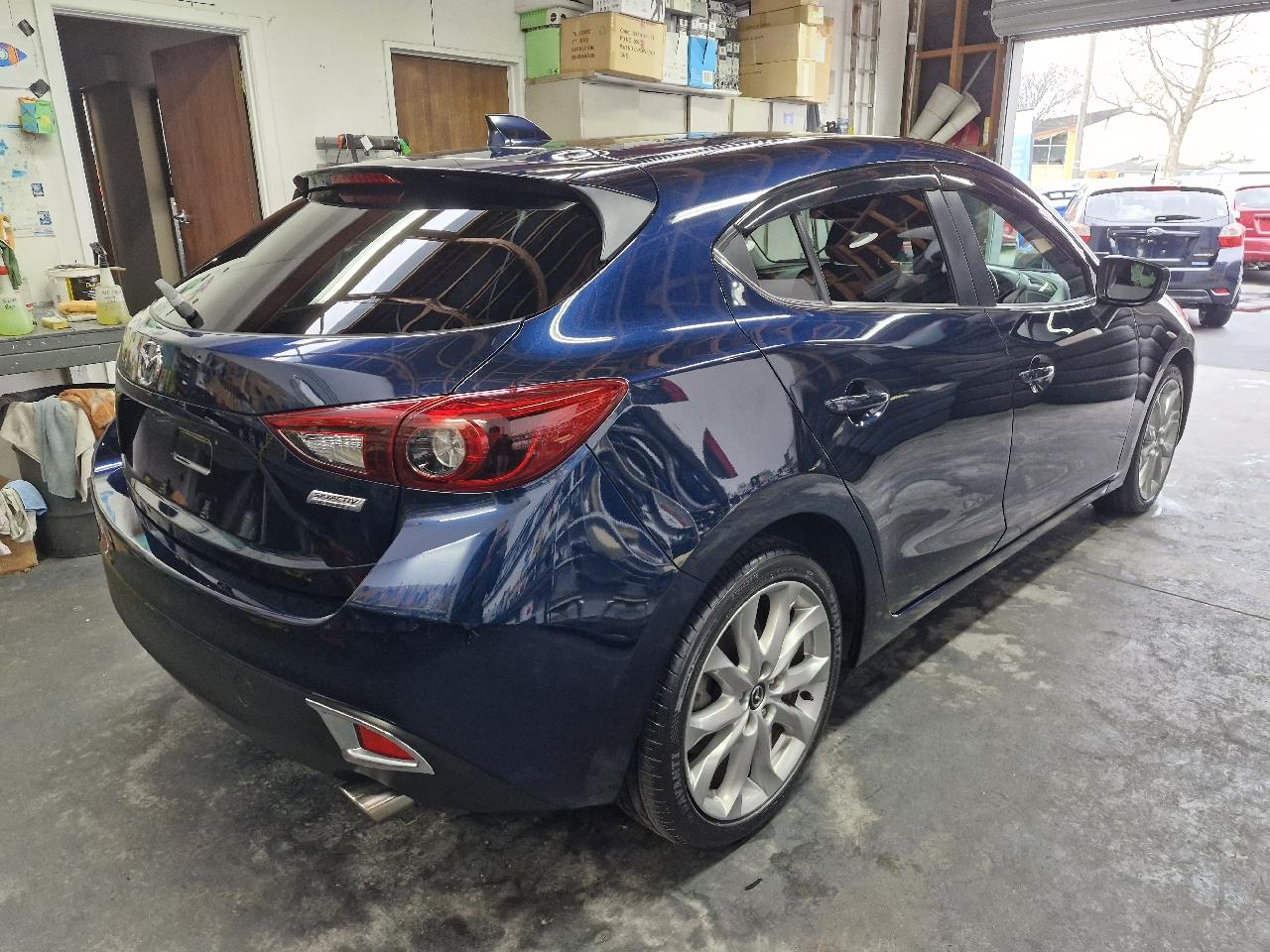 2014 Mazda AXELA