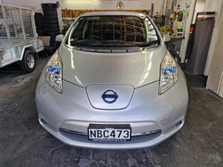 2015 Nissan Leaf - Thumbnail