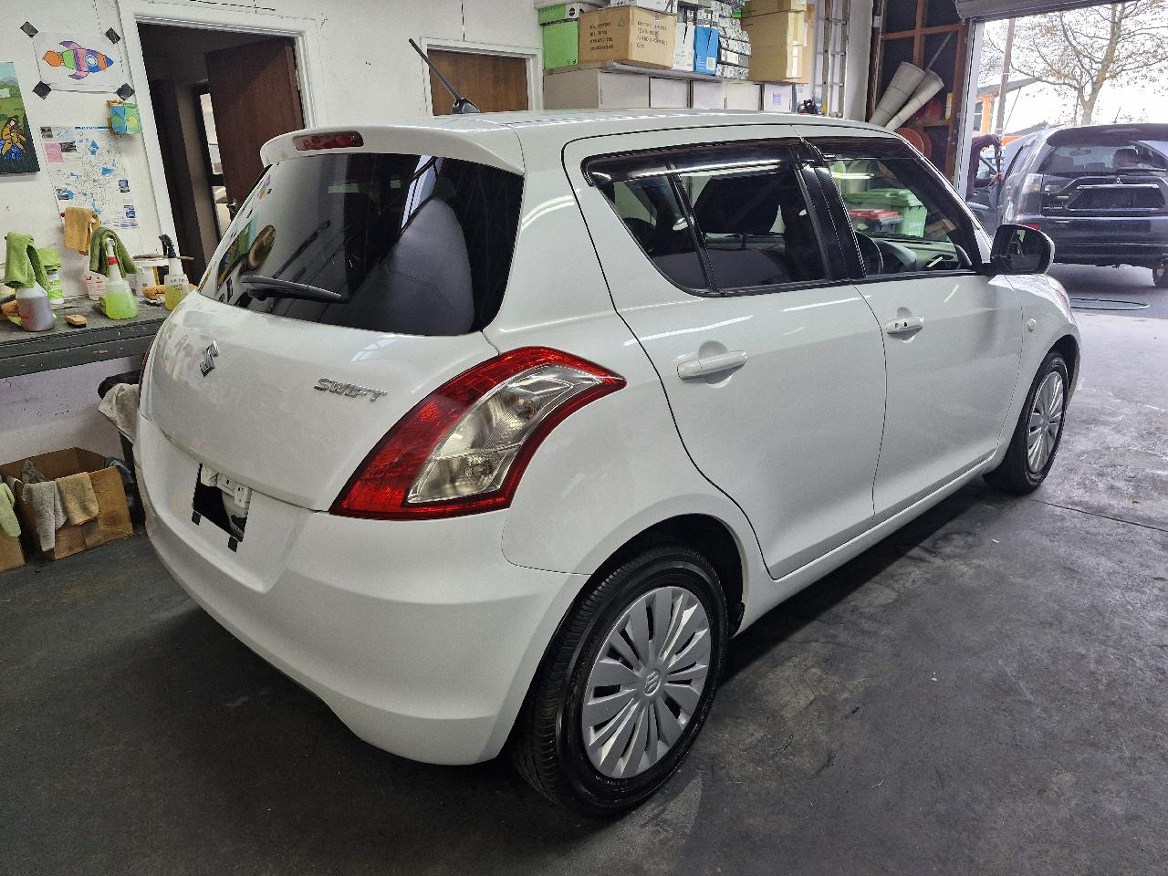 2016 Suzuki SWIFT